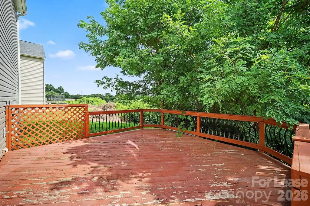 4937 Broad Leaf Court Dallas NC 28034