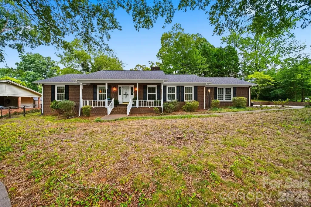 1756 12th Street Drive NW Hickory NC 28601