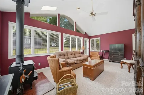 1756 12th Street Drive NW Hickory NC 28601