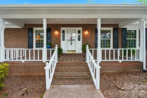 1756 12th Street Drive NW Hickory NC 28601