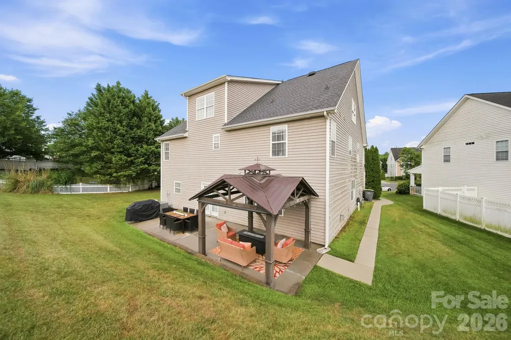 10906 Trout Creek Place Davidson NC 28036
