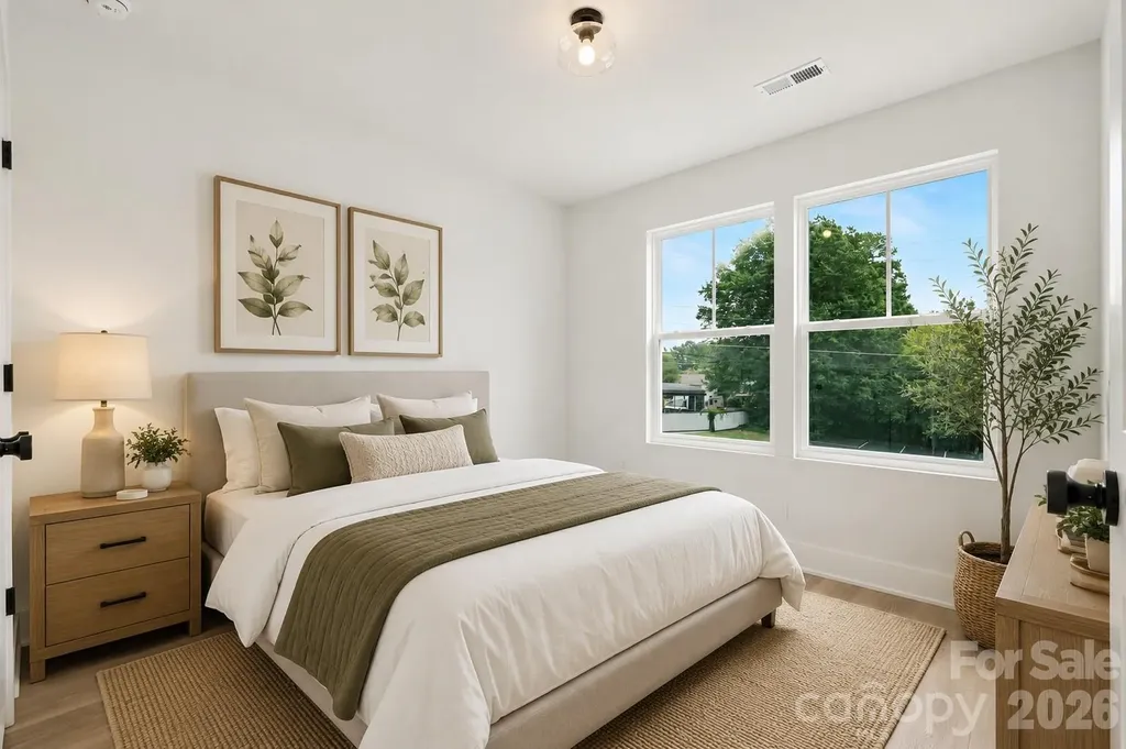 208 W Todd Lane Charlotte NC 28208