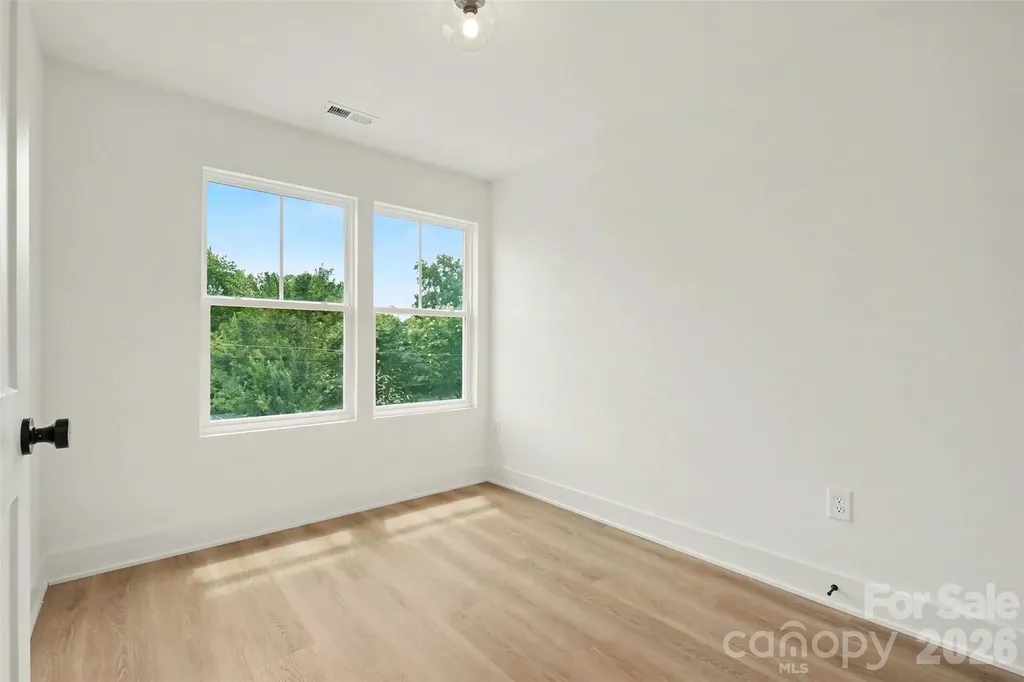 208 W Todd Lane Charlotte NC 28208