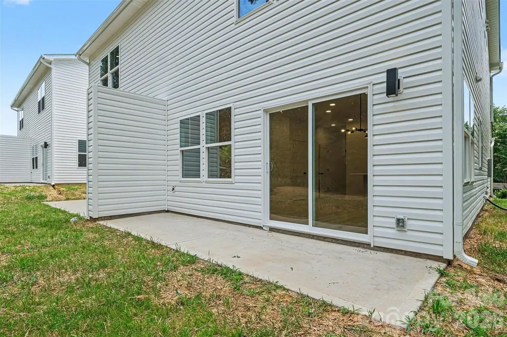 208 W Todd Lane Charlotte NC 28208