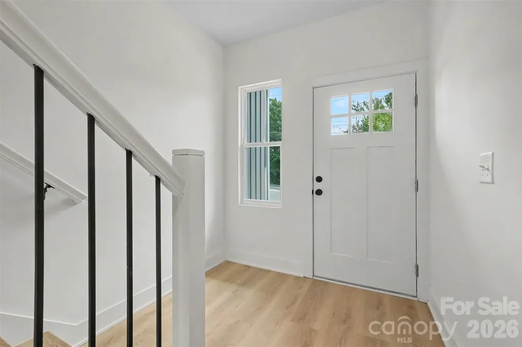 208 W Todd Lane Charlotte NC 28208