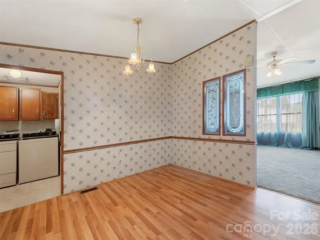 39 Spruce Street Waynesville NC 28786