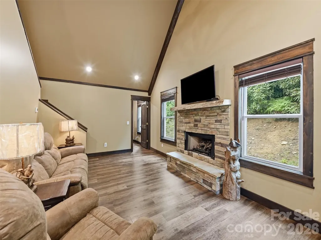 261 Yonah Drive Maggie Valley NC 28751