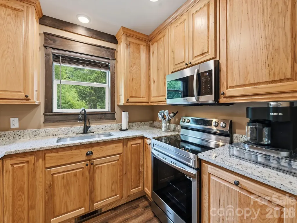 261 Yonah Drive Maggie Valley NC 28751