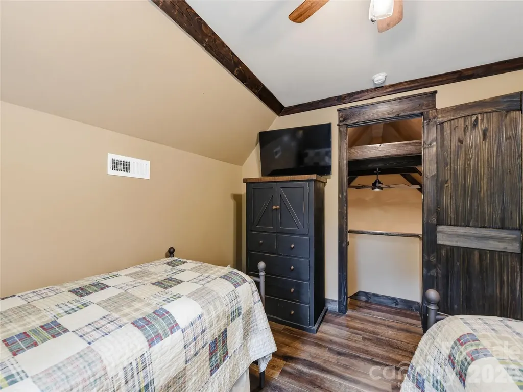261 Yonah Drive Maggie Valley NC 28751