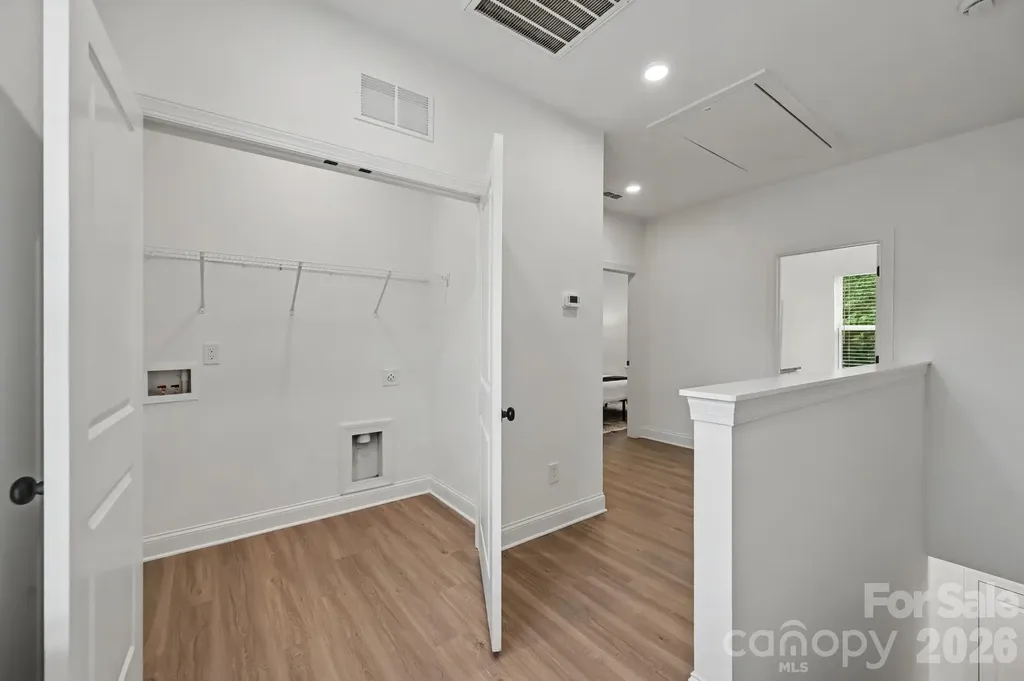 53 E 13th Street Newton NC 28658