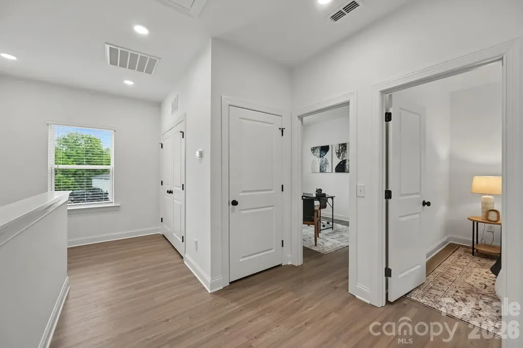 53 E 13th Street Newton NC 28658
