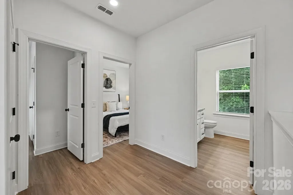 53 E 13th Street Newton NC 28658