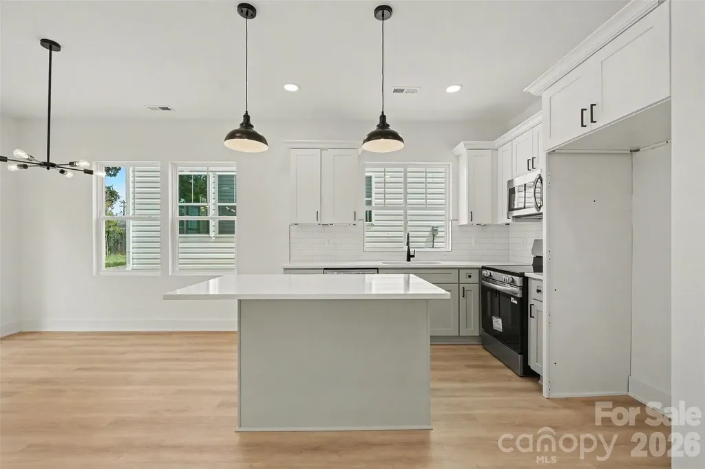 206 W Todd Lane Charlotte NC 28208