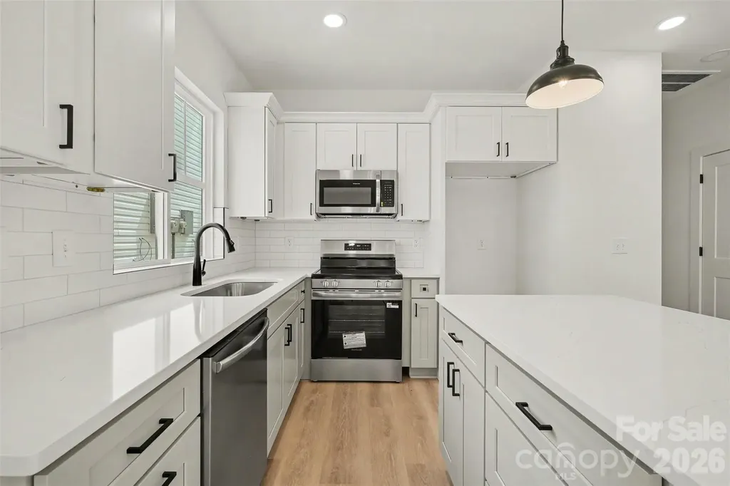 206 W Todd Lane Charlotte NC 28208