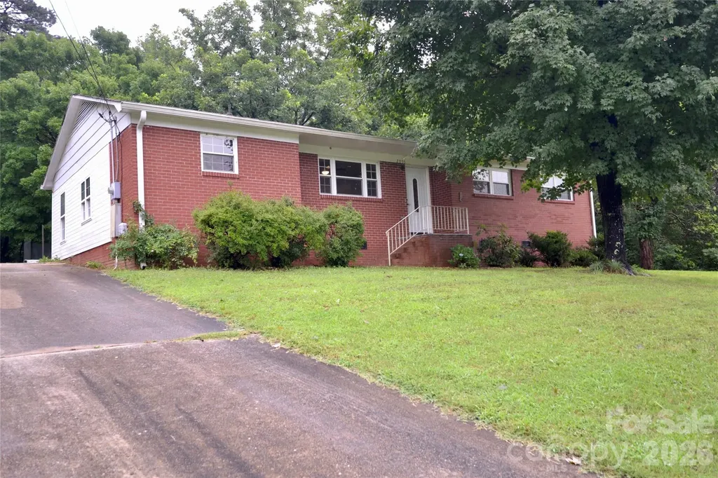 2055 Goodson Road Salisbury NC 28147