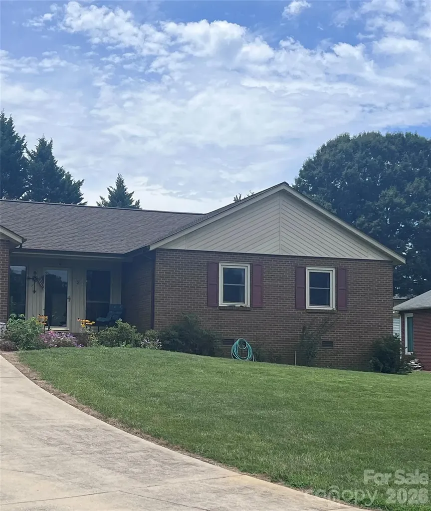 220 Sherwood Drive Taylorsville NC 28681