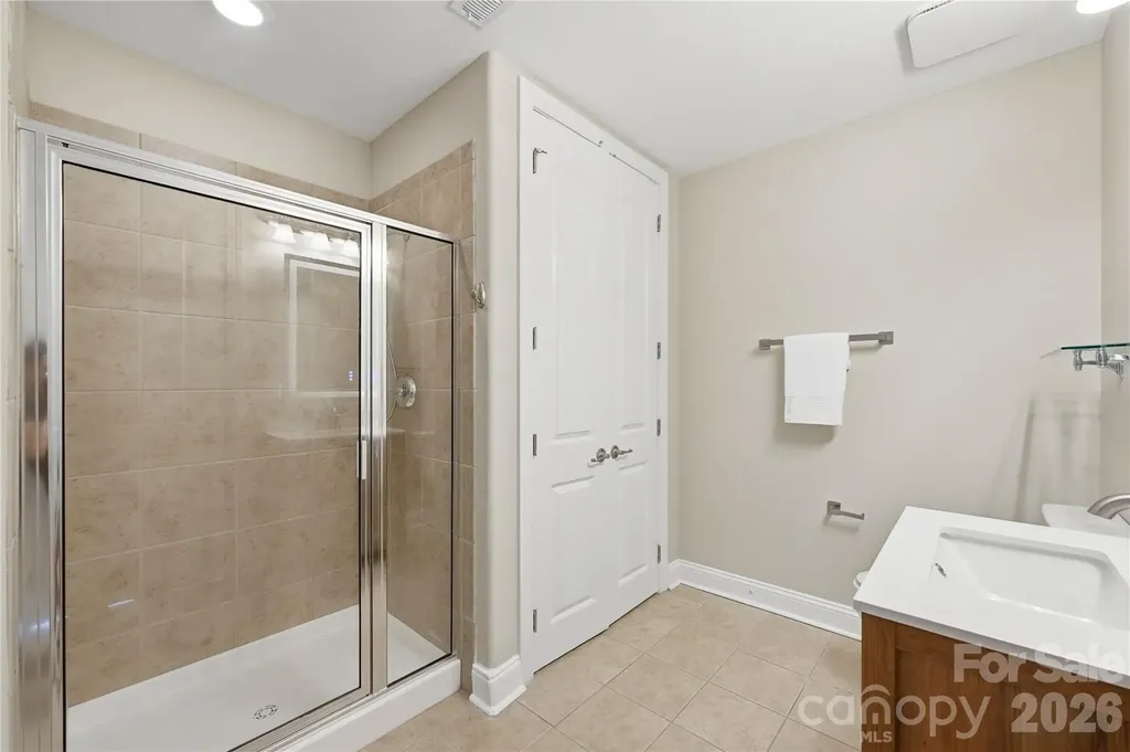 4625 Piedmont Row Drive Charlotte NC 28210