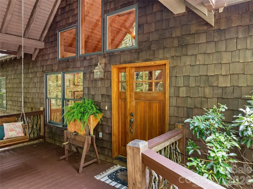 129 Nodatsi Court Brevard NC 28712