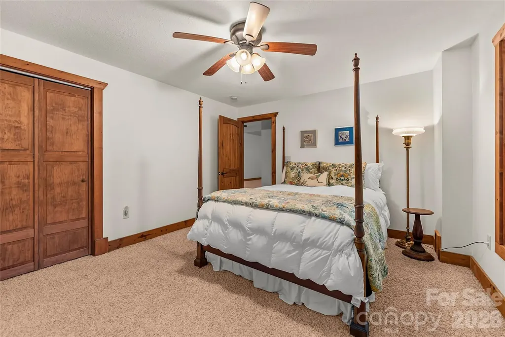 129 Nodatsi Court Brevard NC 28712