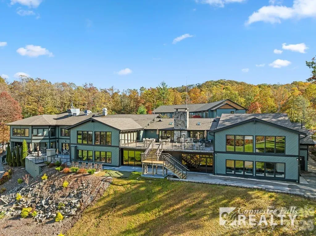 129 Nodatsi Court Brevard NC 28712