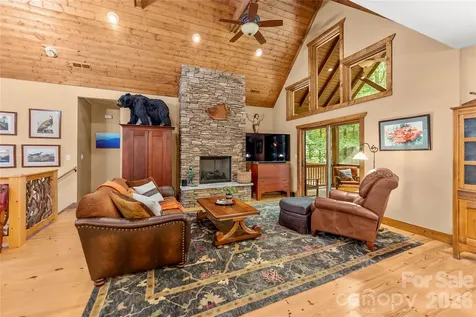 129 Nodatsi Court Brevard NC 28712