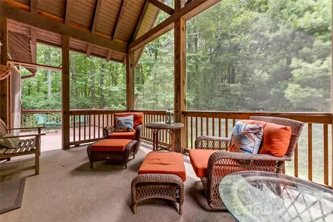 129 Nodatsi Court Brevard NC 28712