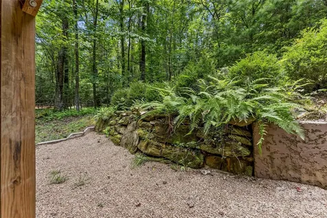 129 Nodatsi Court Brevard NC 28712