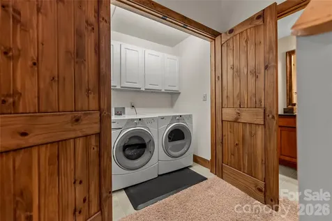 129 Nodatsi Court Brevard NC 28712