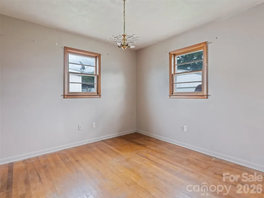 57 Spruce Street Waynesville NC 28786