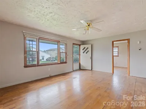 57 Spruce Street Waynesville NC 28786