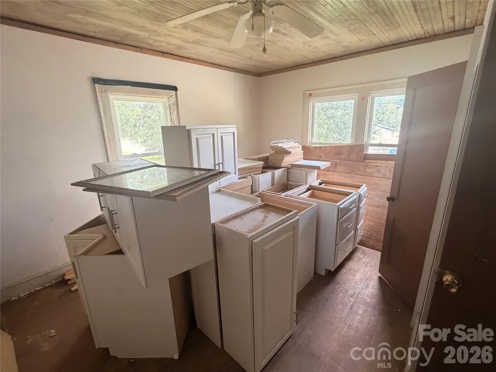 405 Park Avenue Drexel NC 28655