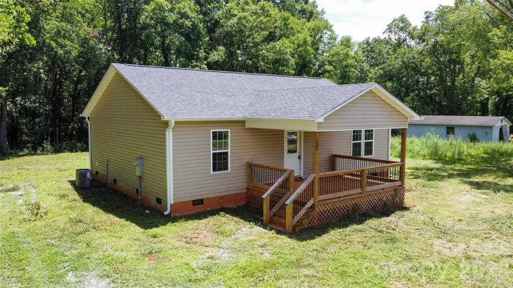389 Michaels Road Mocksville NC 27028