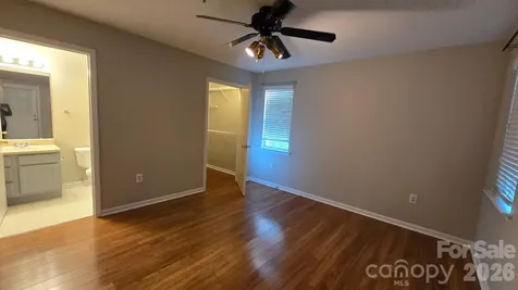 9811 Campus Walk Lane Charlotte NC 28262