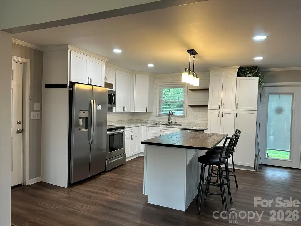 1807 Forest Hills Park SW Lenoir NC 28645