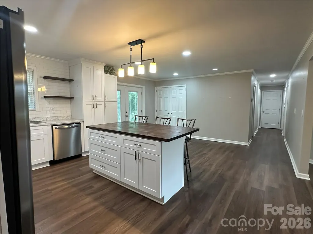 1807 Forest Hills Park SW Lenoir NC 28645