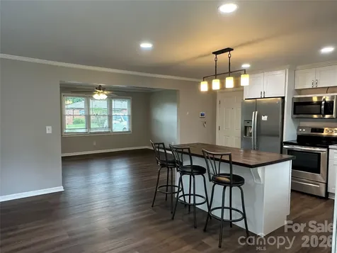 1807 Forest Hills Park SW Lenoir NC 28645