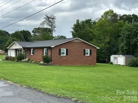 1807 Forest Hills Park SW Lenoir NC 28645