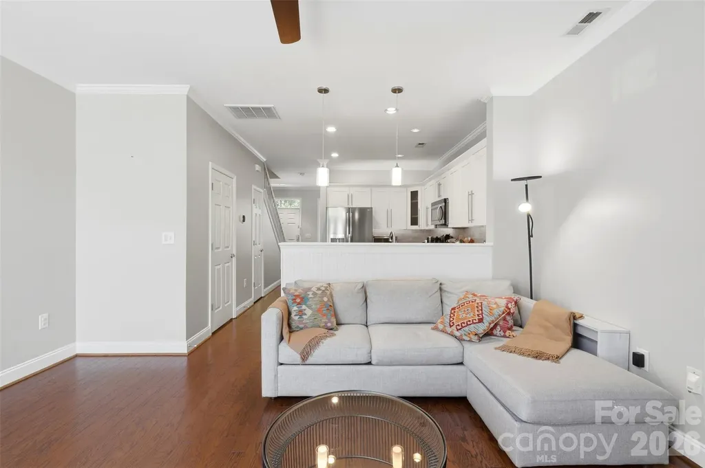 312 Park Square Place Matthews NC 28105
