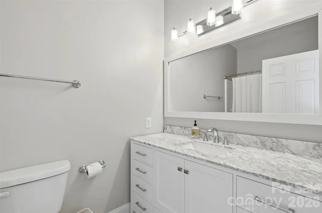 312 Park Square Place Matthews NC 28105