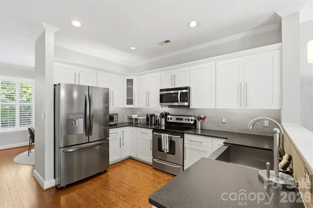 312 Park Square Place Matthews NC 28105