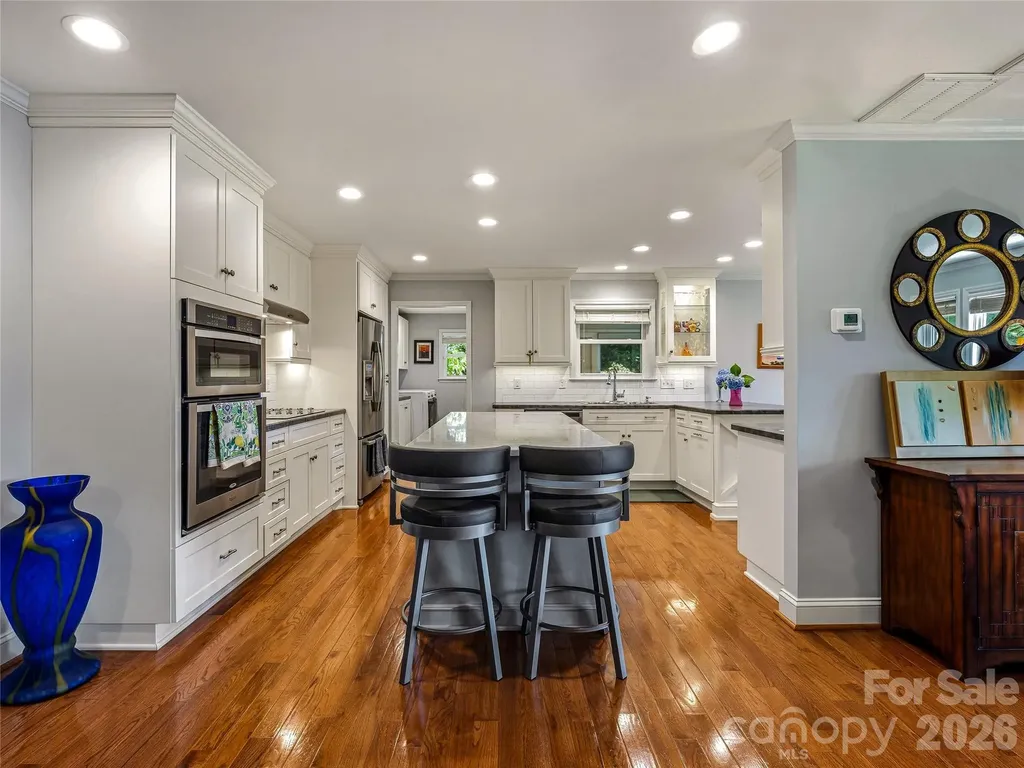 13 Ashley Road Asheville NC 28805