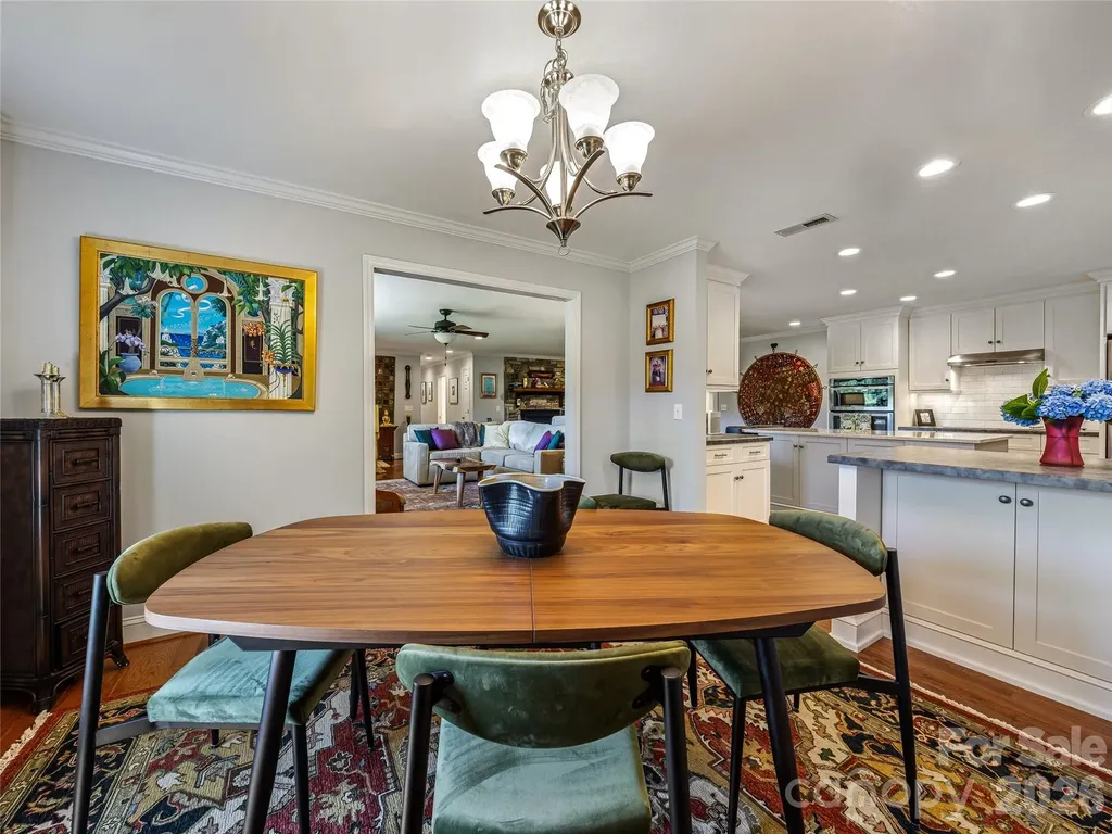 13 Ashley Road Asheville NC 28805