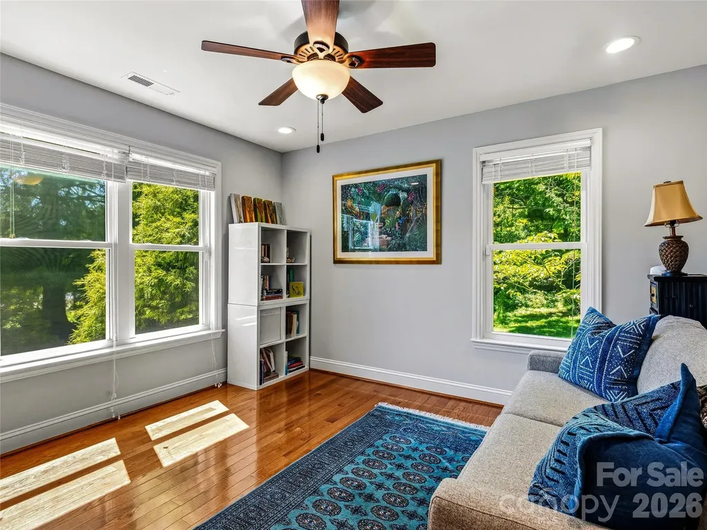 13 Ashley Road Asheville NC 28805