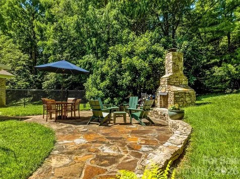 13 Ashley Road Asheville NC 28805