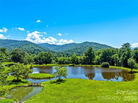 13 Ashley Road Asheville NC 28805