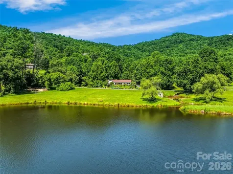 13 Ashley Road Asheville NC 28805