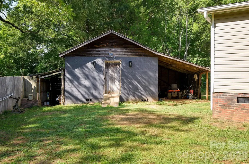 837 Joe Road Mocksville NC 27028