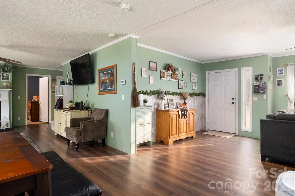 837 Joe Road Mocksville NC 27028
