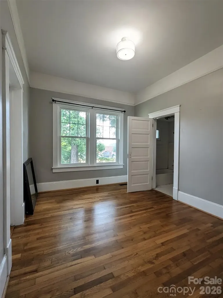 303 Bouchelle Street Morganton NC 28655