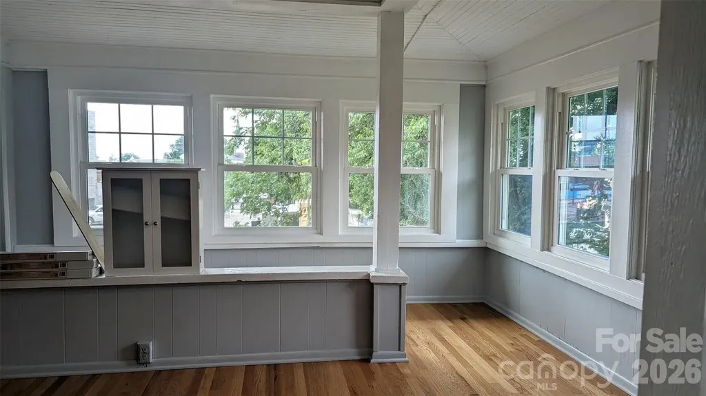 303 Bouchelle Street Morganton NC 28655